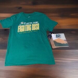NOTRE DAME FIGHTING IRISH SHORT‎ SLEEVE Green T-SHIRT MENS Large Russell Jersey